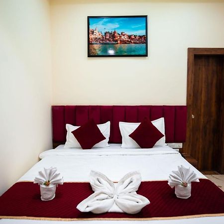 Hotel Jsr Kedar Varanasi Bagian luar foto