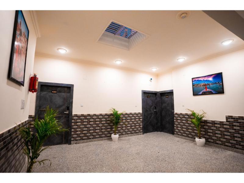 Hotel Jsr Kedar Varanasi Bagian luar foto